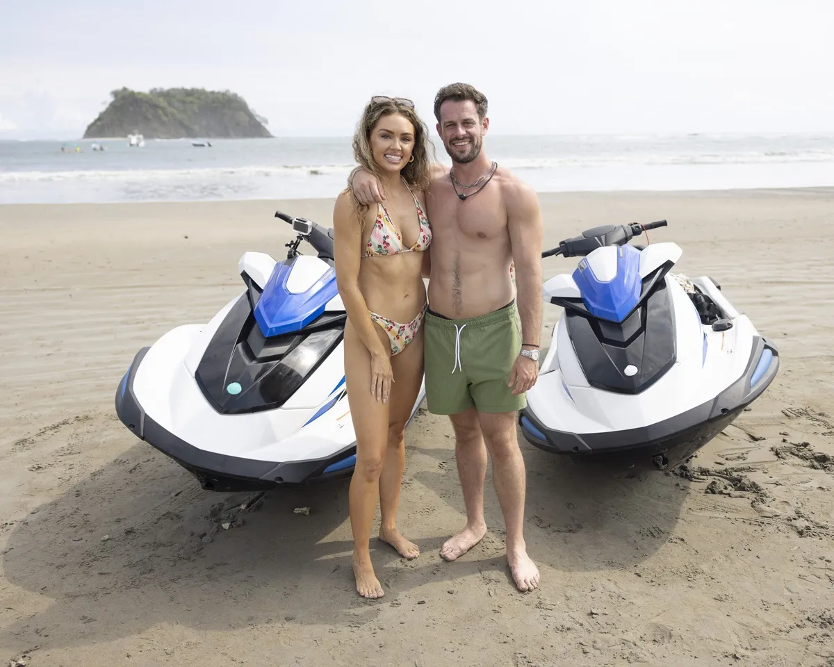 Susie Evans and Jeremy Simon go on a one-on-one date on 'Bachelor in Paradise'