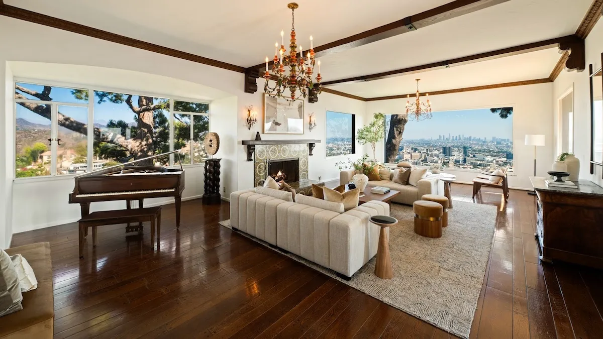 A living room with a view of Los Angeles basin