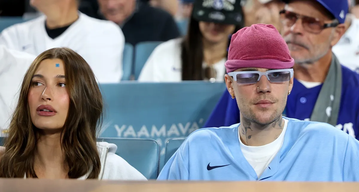 Justin Bieber and Hailey Bieber watch game three of the 2025 World Series between the Toronto Blue Jays and the Los Angeles Dodgers