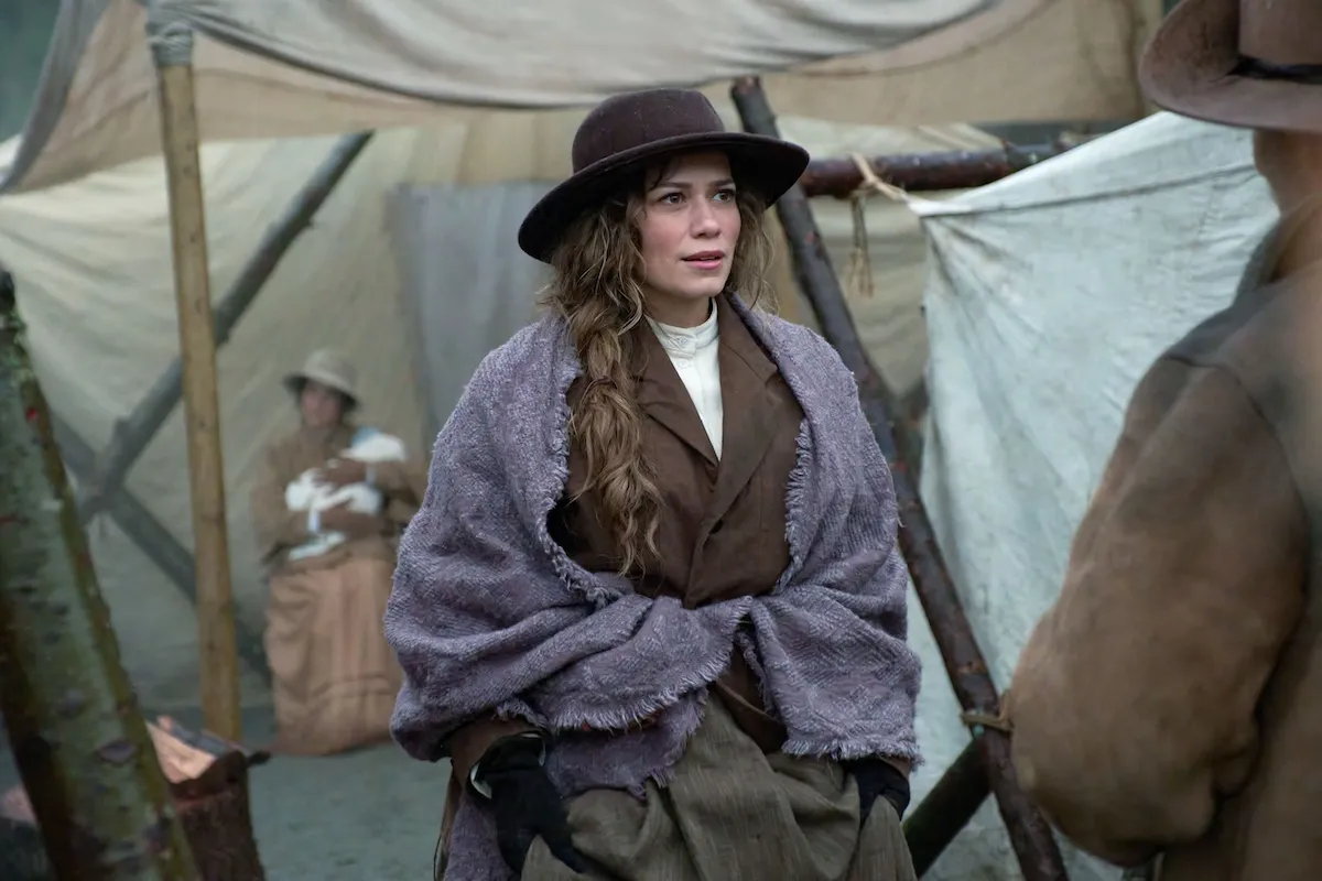 Bethany Joy Lenz wearing a hat in 'Hope Valley: 1874'