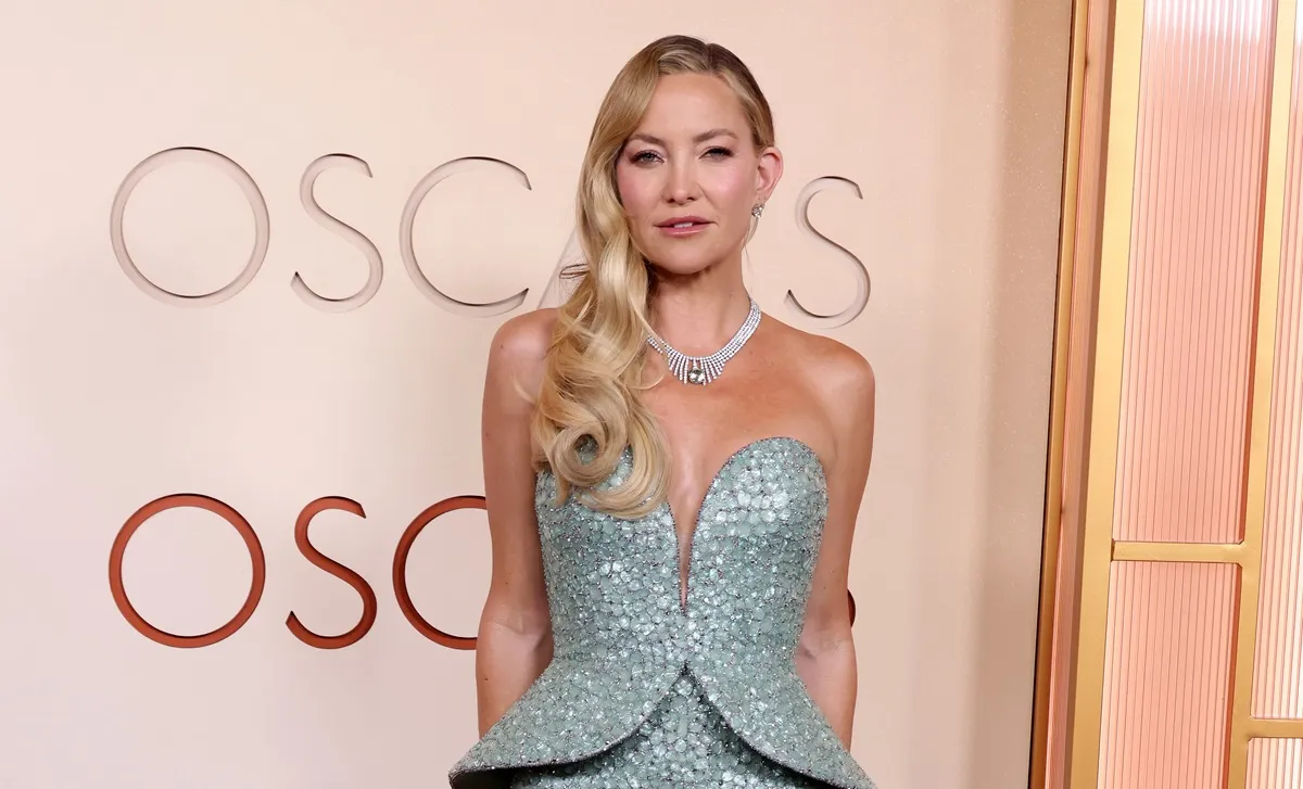 Kate Hudson attends the 98th Oscars at Dolby Theatre