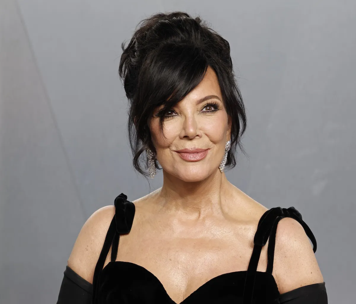 Kris Jenner in black at the 2026 Vanity Fair Oscar party