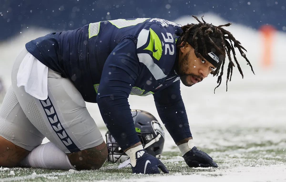 Robert Nkemdiche #92 of the Seattle Seahawks warms-up before the game against the Chicago Bears