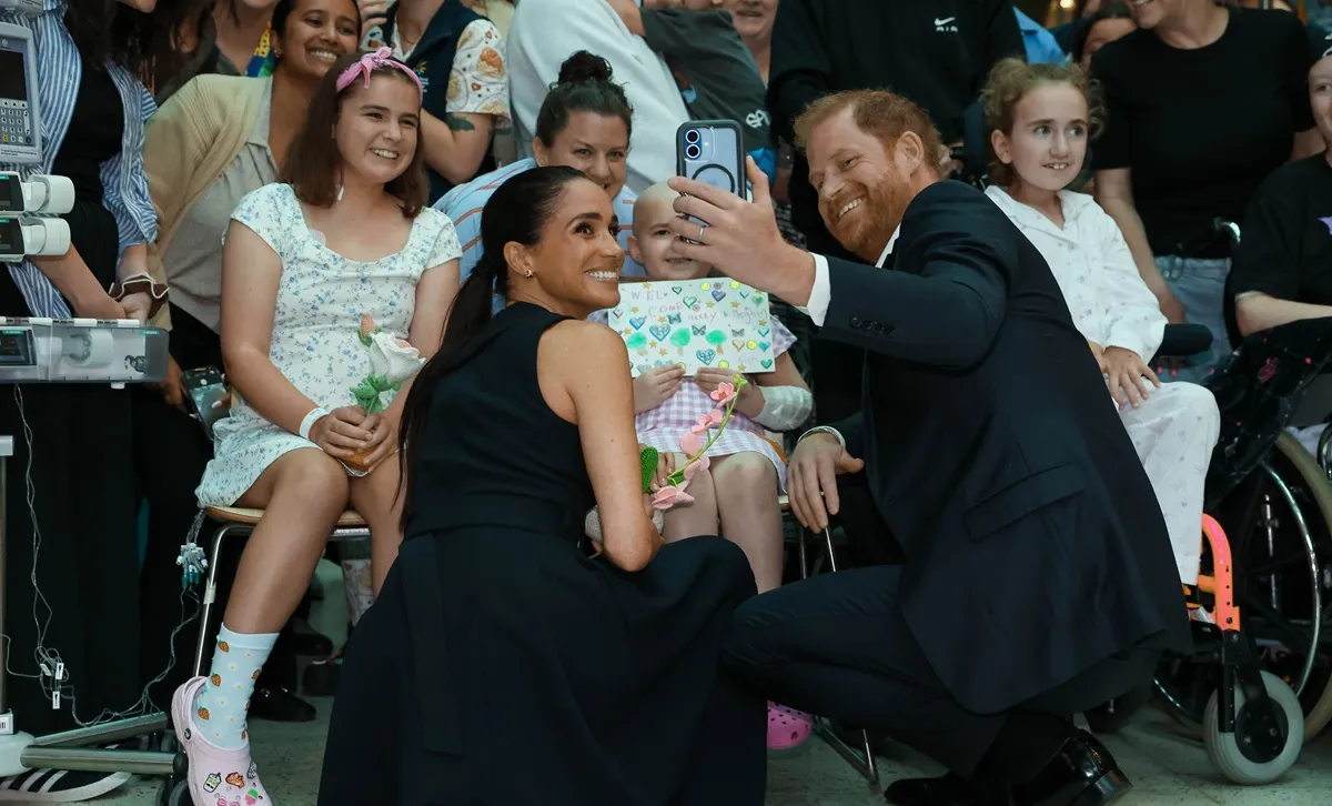 Prince Harry and Meghan Markle visit The Royal Children's Hospital in Melbourne, Australia