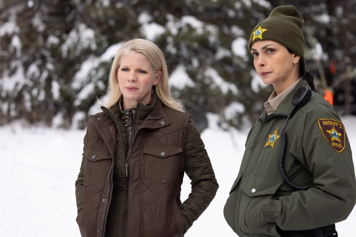 Morena Baccarin in her sheriff's uniform standing next to a blonde woman in 'Sheriff Country'