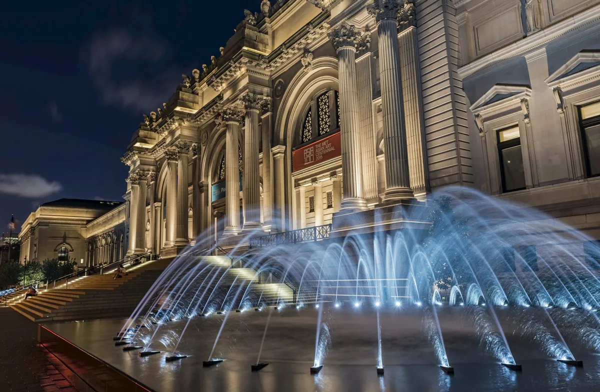 Metropolitan Museum Of Art (Met) At Twilight.
