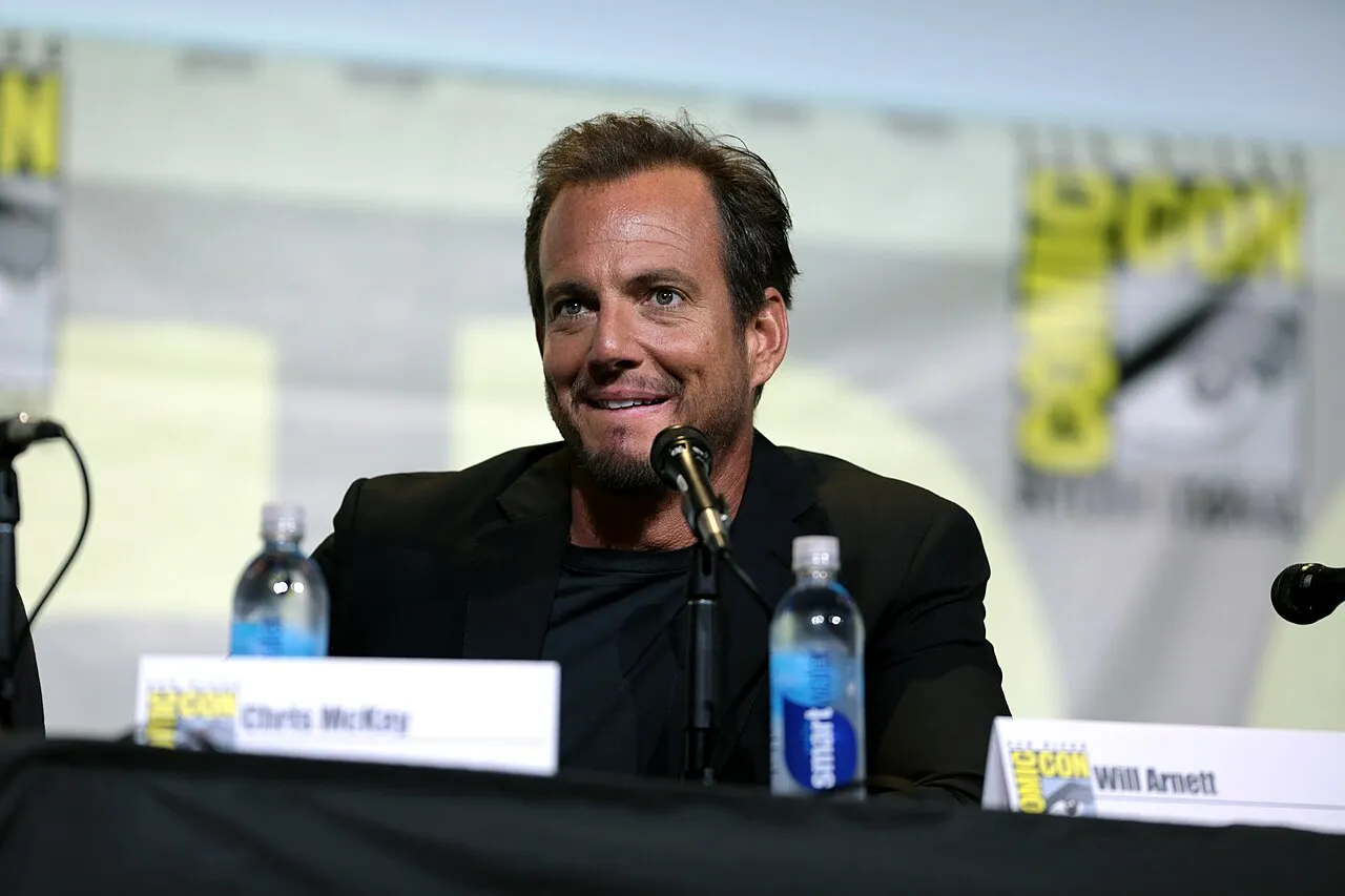 The Awkward Moment Will Arnett Snapped at Jason Bateman Over an Invasive Amy Poehler Question