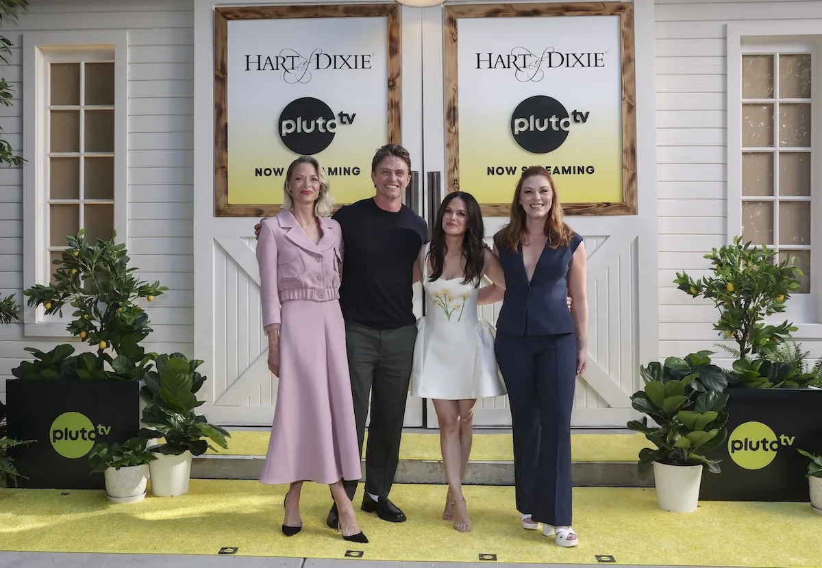 Cast of Hart of Dixie pose for a photo at Pluto TV 'Hart of Dixie' Back in Style event