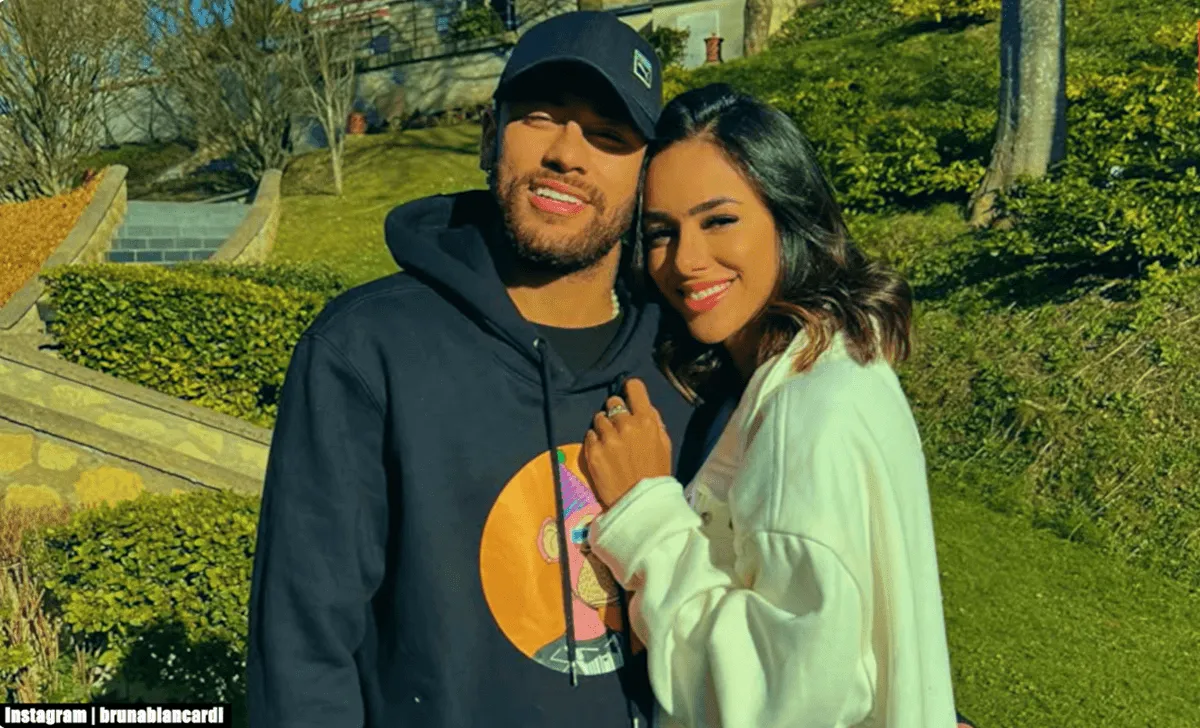 Screenshot of Neymar and his girlfriend, Bruna Biancardi