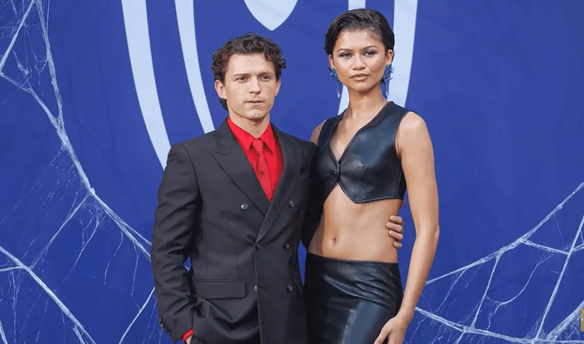 Screenshot of Tom Holland and Zendaya at fan event in Germany