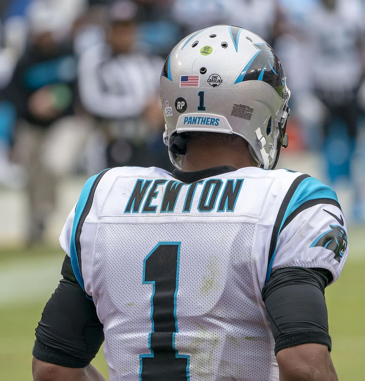 Cam Newton plays in an NFL game in 2018