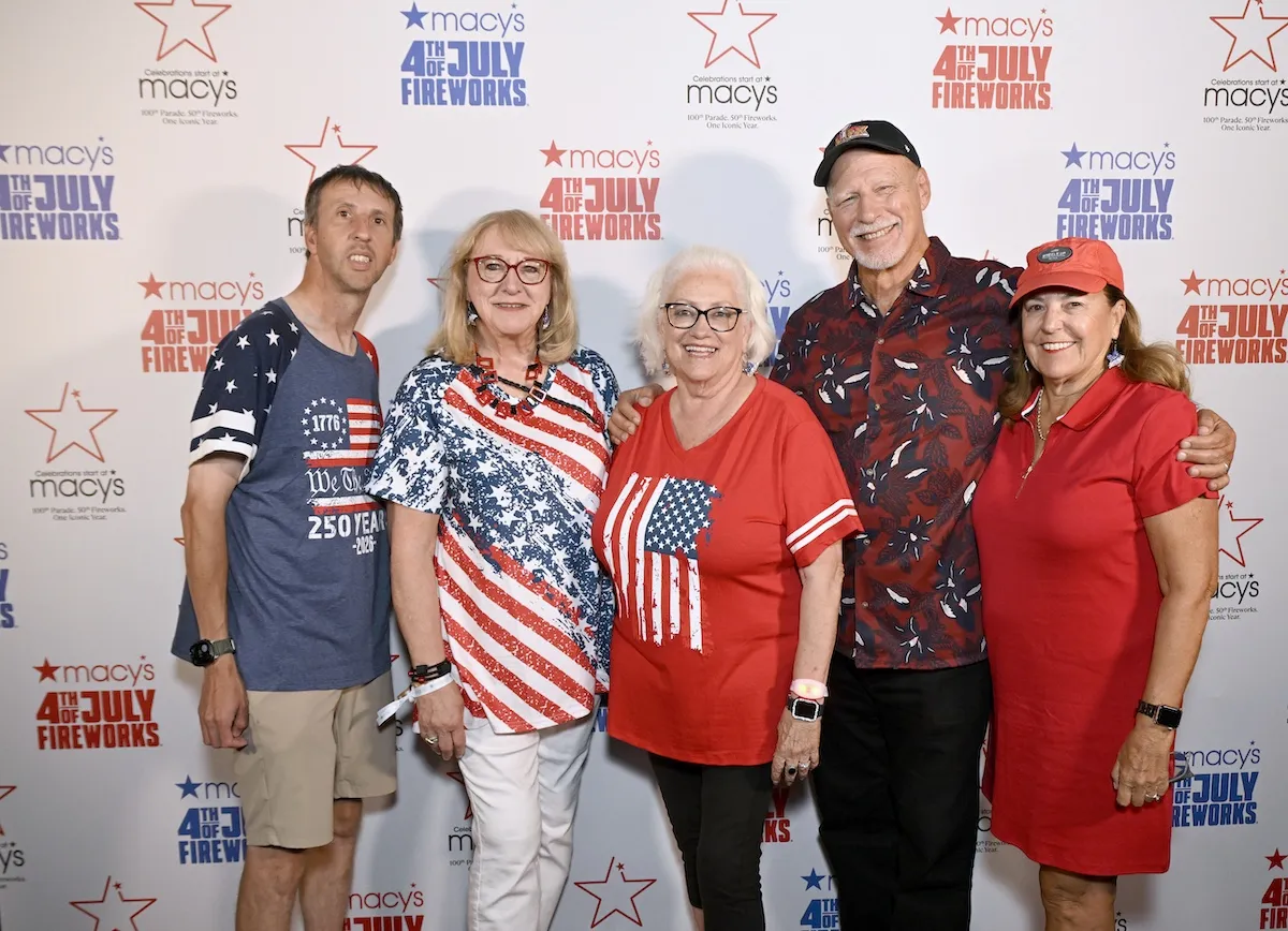 Donna Kelce and guests pose for a photo at the 2026 Macy's Fourth of July event