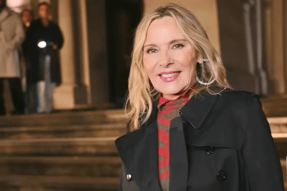 Screenshot of Kim Cattrall