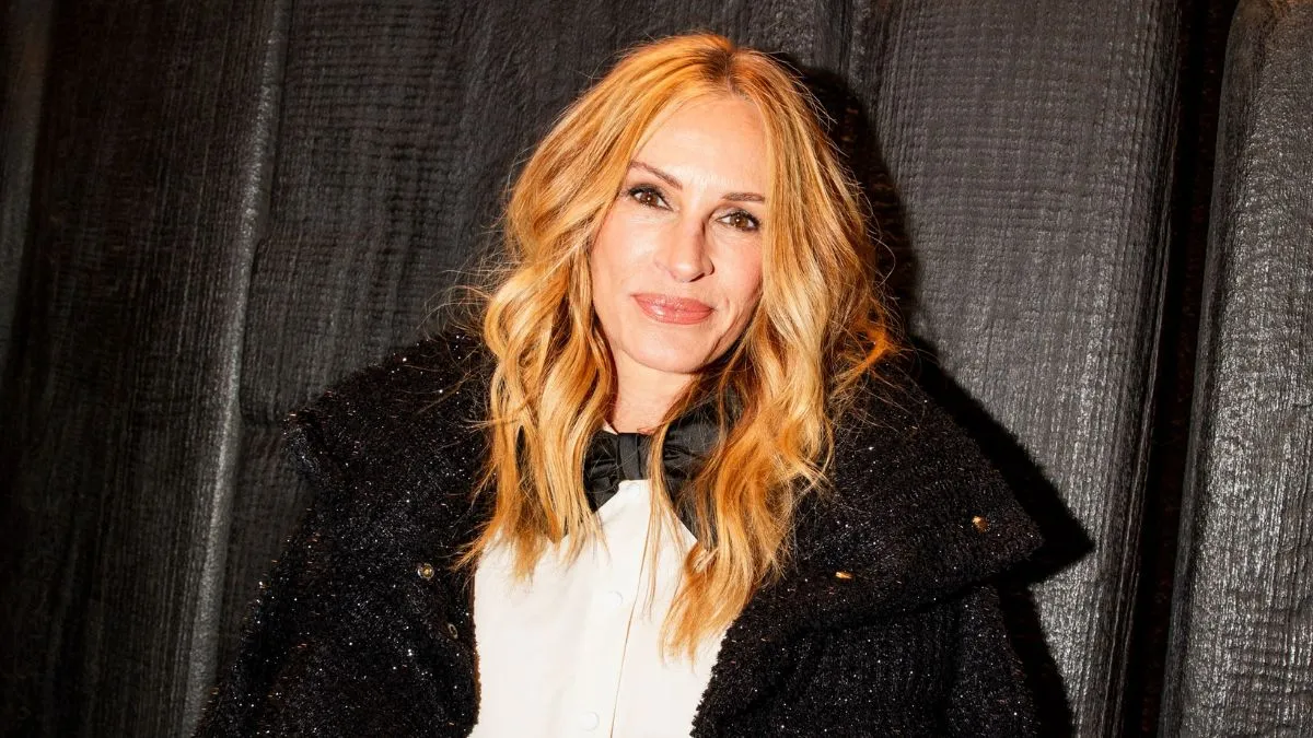 Julia Roberts debuts new hair. (Image Credit: Instagram/@kristaschlueter)