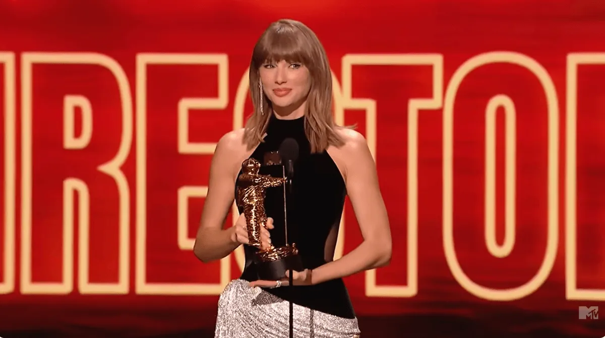 Screenshot of Taylor Swift at the VMAs