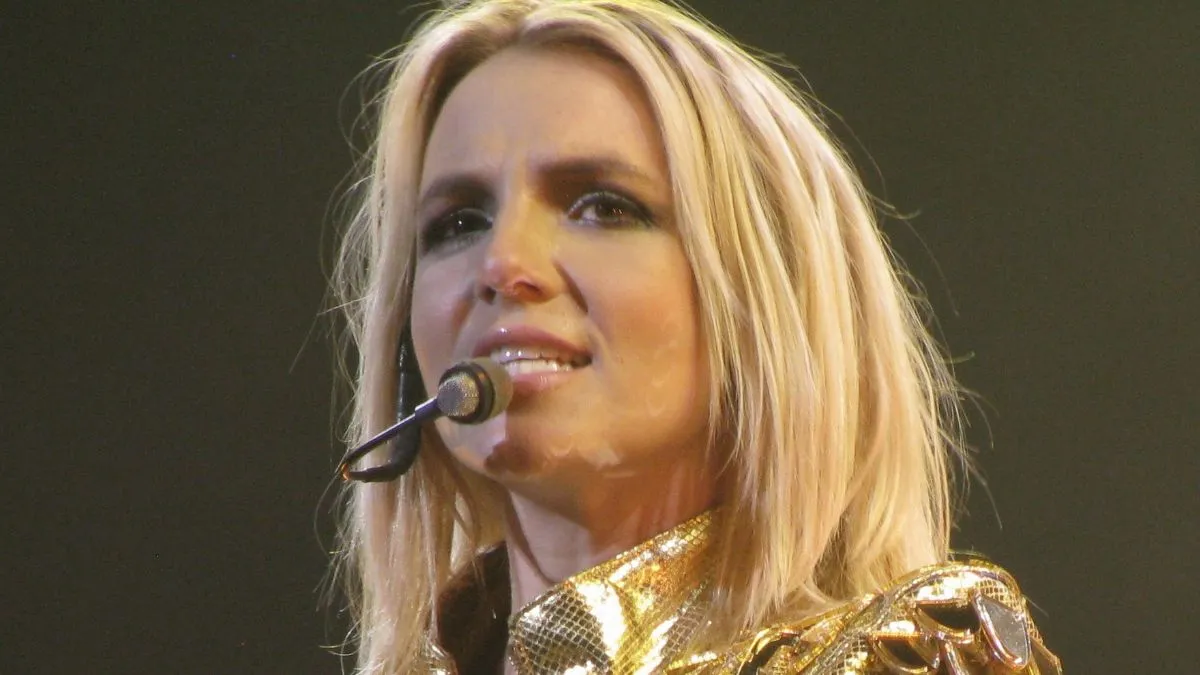 Britney Spears shares her views on the fake world. (Image Credit:Jen from USA., CC BY 2.0, via Wikimedia Commons)