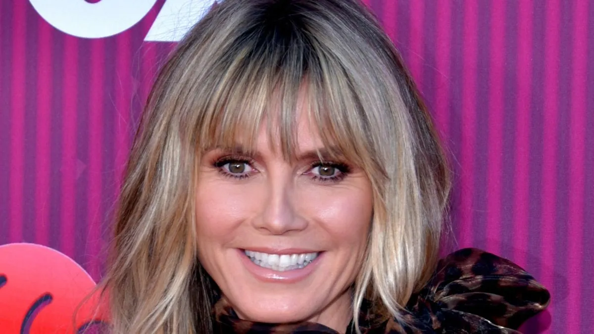 Heidi Klum hints at her Halloween costume. (Image CreditToglenn, CC BY-SA 4.0, via Wikimedia Commons)