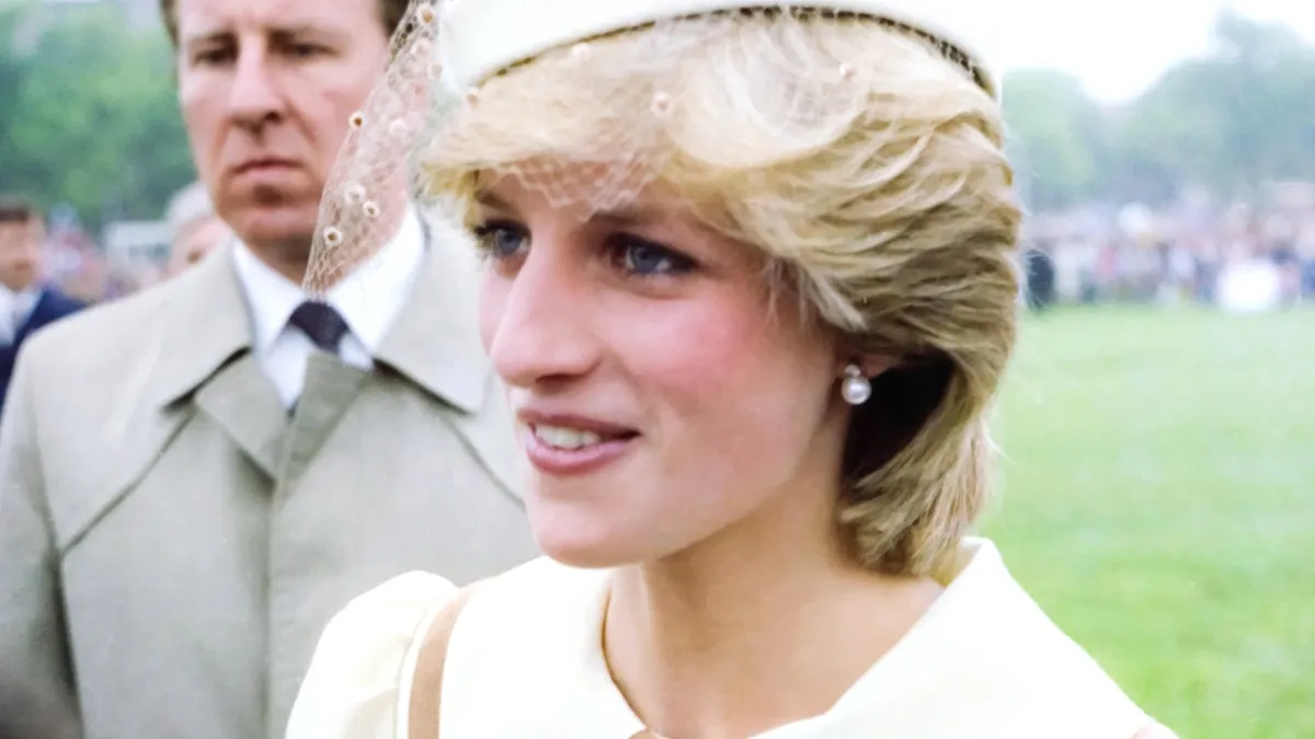 Princess Diana’s private tapes hold more secrets. (Image Credit: Russ2009, CC BY-SA 2.0, via Wikimedia Commons)