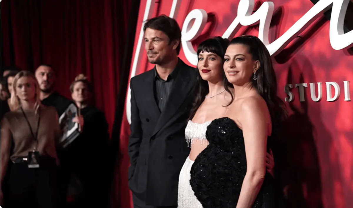 Screenshot of Josh Hartnett, Dakota Johnson and Anne Hathaway at the 'Verity' premiere