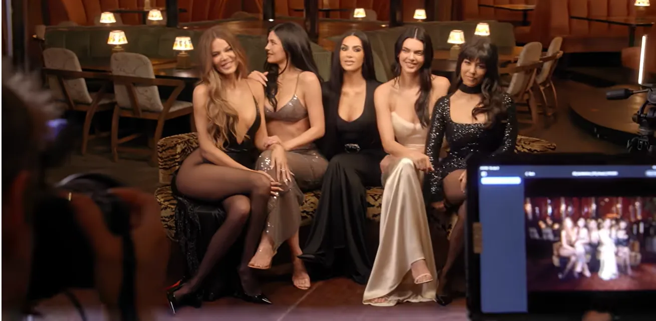 Screenshot of the Kardashian-Jenner sisters